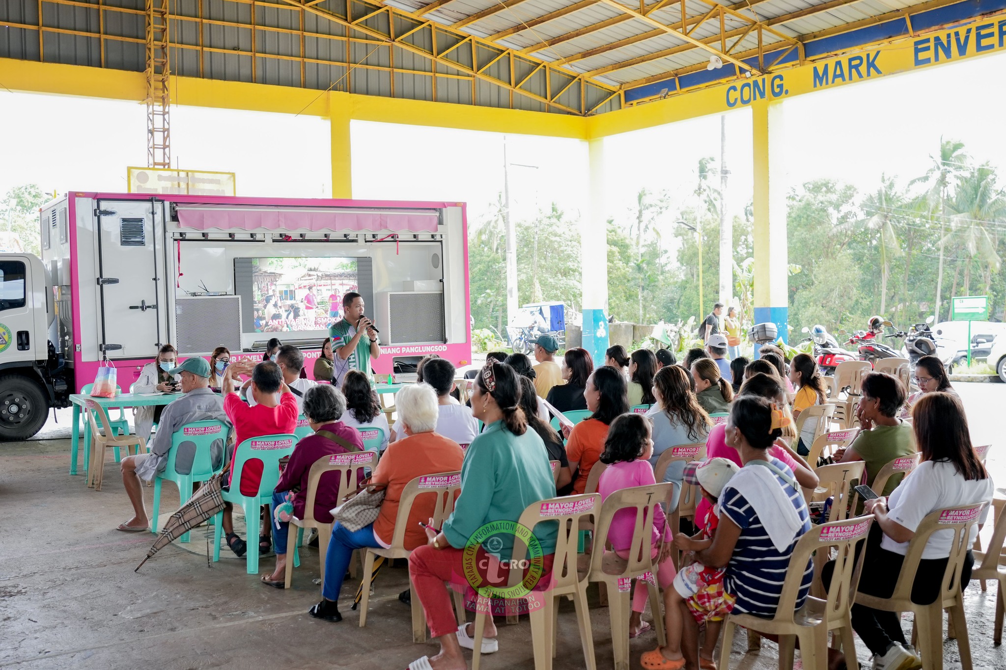 LIBRENG MEDICAL SERVICES NG PAMAHALAANG LOKAL INILAPIT SA MGA RESIDENTE NG BARANGAY SAN ISIDRO ZONE 1-4.