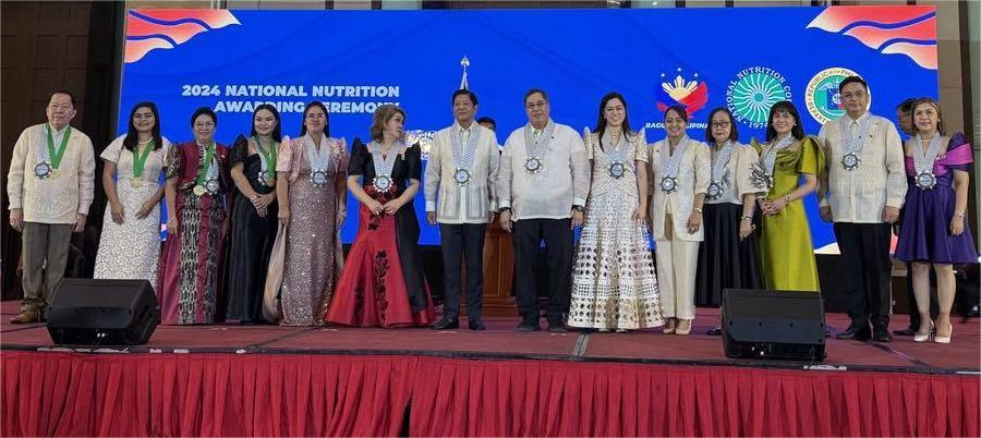 The First Year Consistent Regional Outstanding Winner in Nutrition (CROWN) Maintenance Award was given to the City of Tayabas