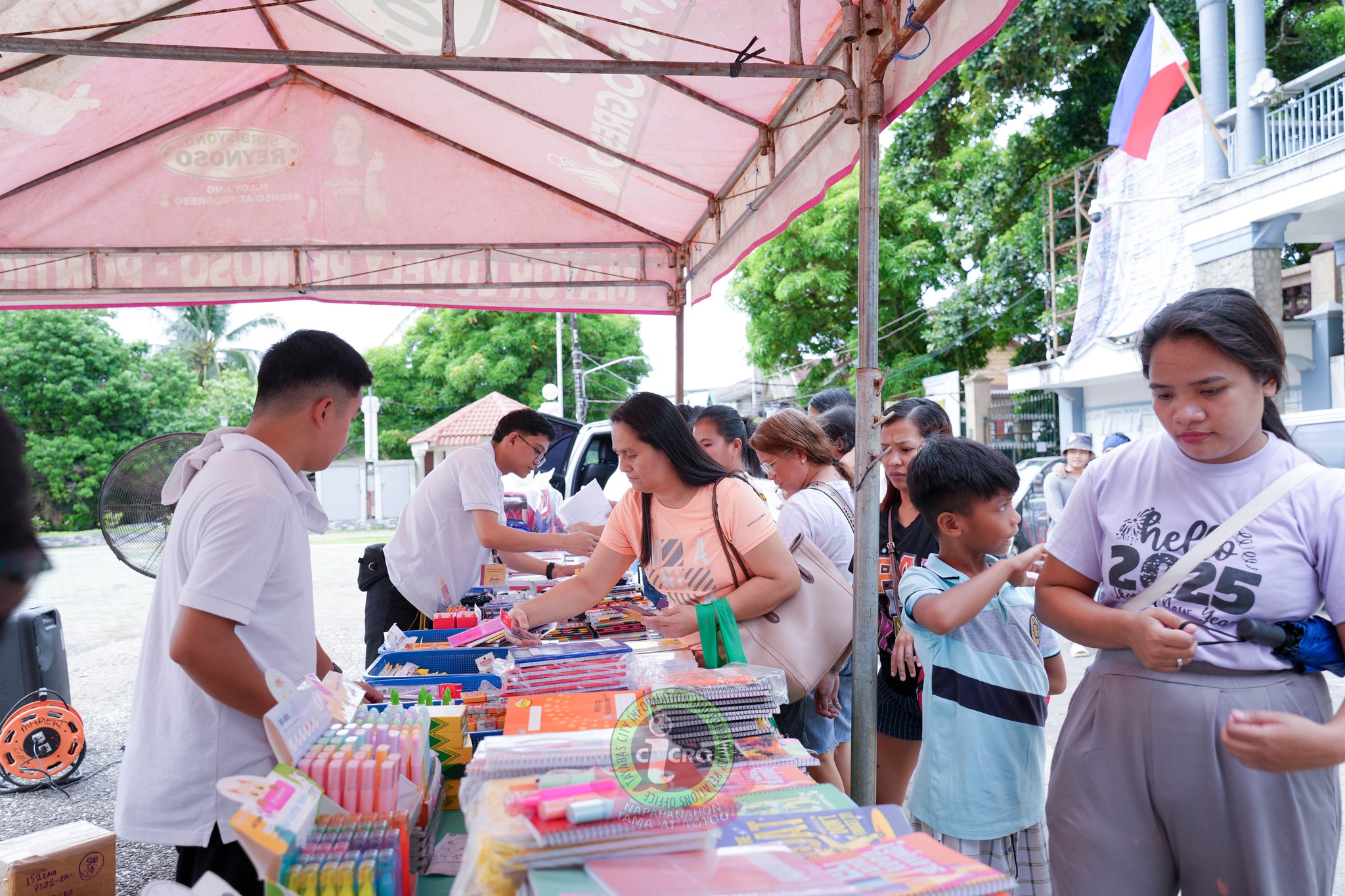 SCHOOL SUPPLIES SA ABOT-KAYANG HALAGA, MABIBILI SA DISKWENTO CARAVAN